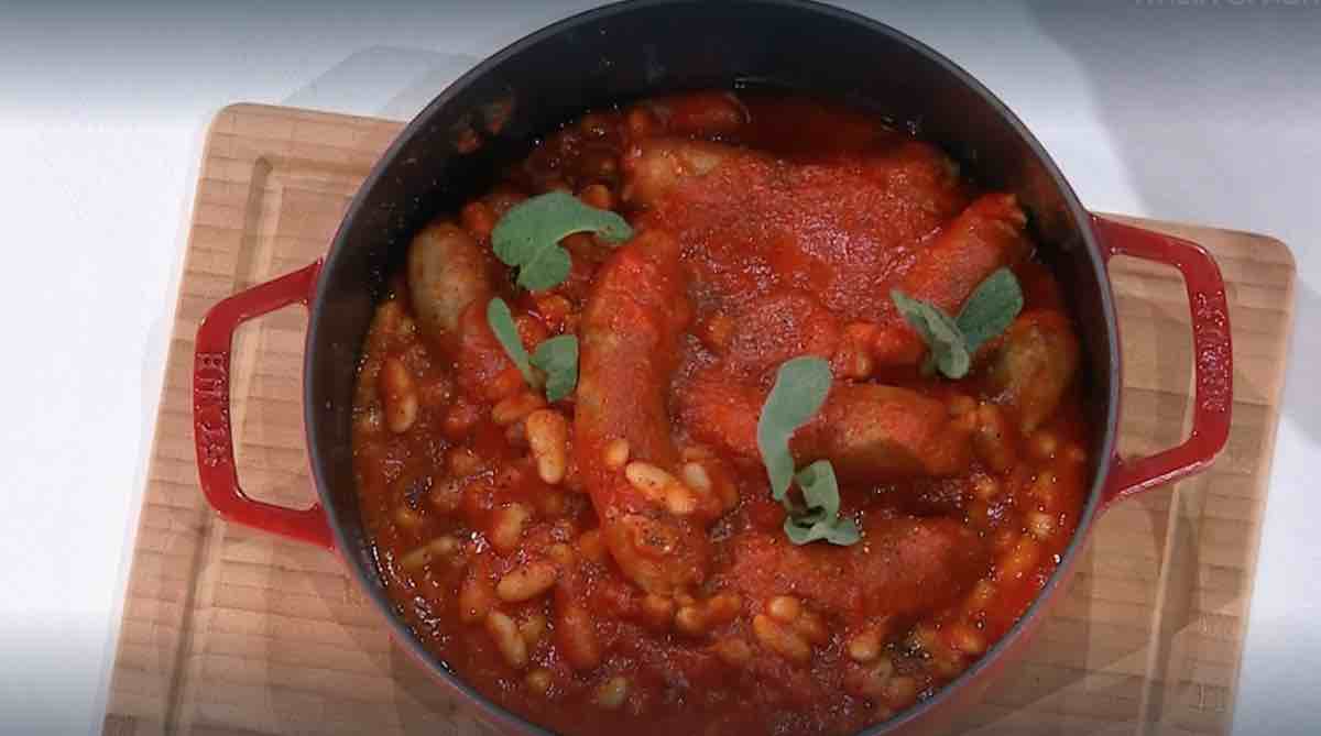 salsicce e fagioli all'uccelletto