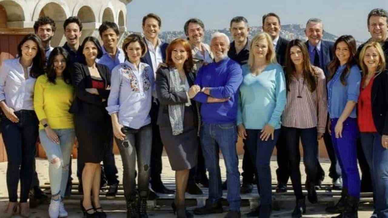 un posto al sole cast