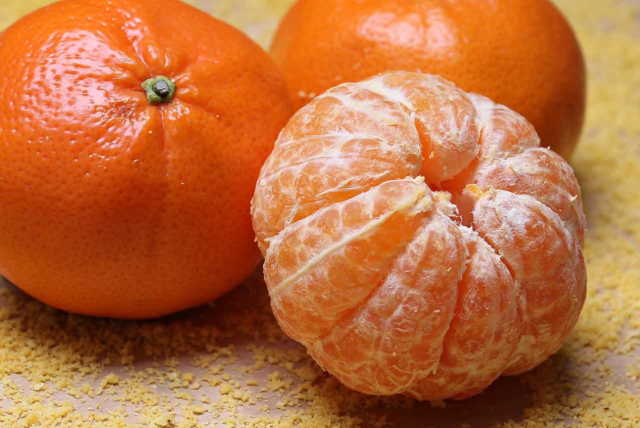 Mangiare 5 mandarini tutti i giorni con la gastrite. Cosa succede al cuore e alla glicemia dopo 3 settimane?