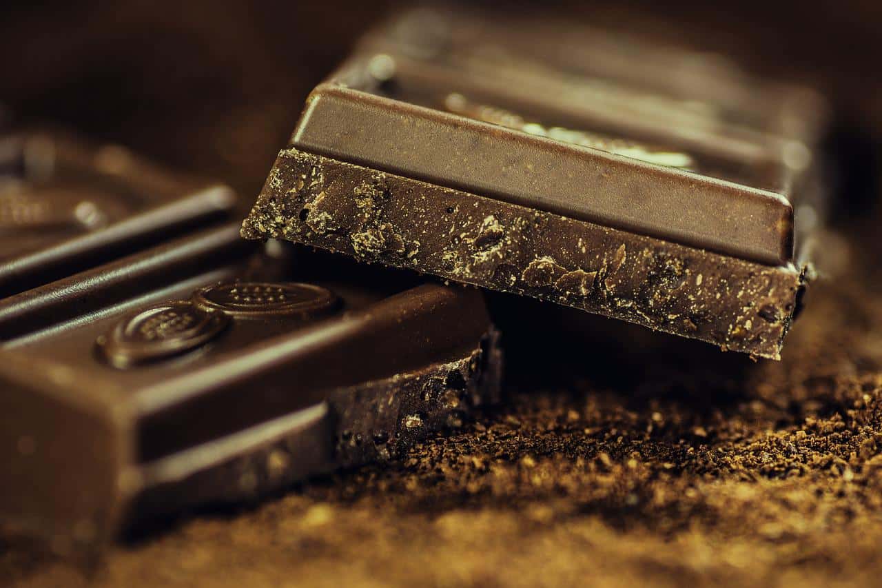 Cosa succede se mangi cioccolata tutti i giorni con la glicemia? Incredibile