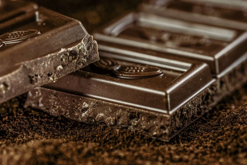 Mangi il cioccolato 15 minuti prima di dormire? Ecco cosa succede al nostro corpo