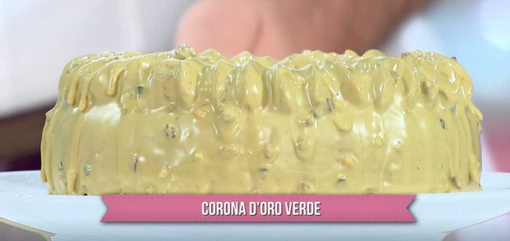 É sempre mezzogiorno ricetta di oggi: torta corona d’oro verde di Sal De Riso