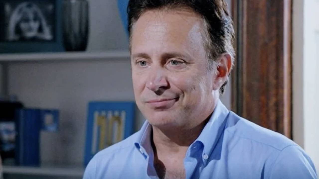 Un Posto al Sole le anticipazioni della settimana fino al 24 Marzo Roberto, Marina, Viola Un Posto al Sole le anticipazioni della settimana fino al 24 Marzo Roberto, Marina, Viola