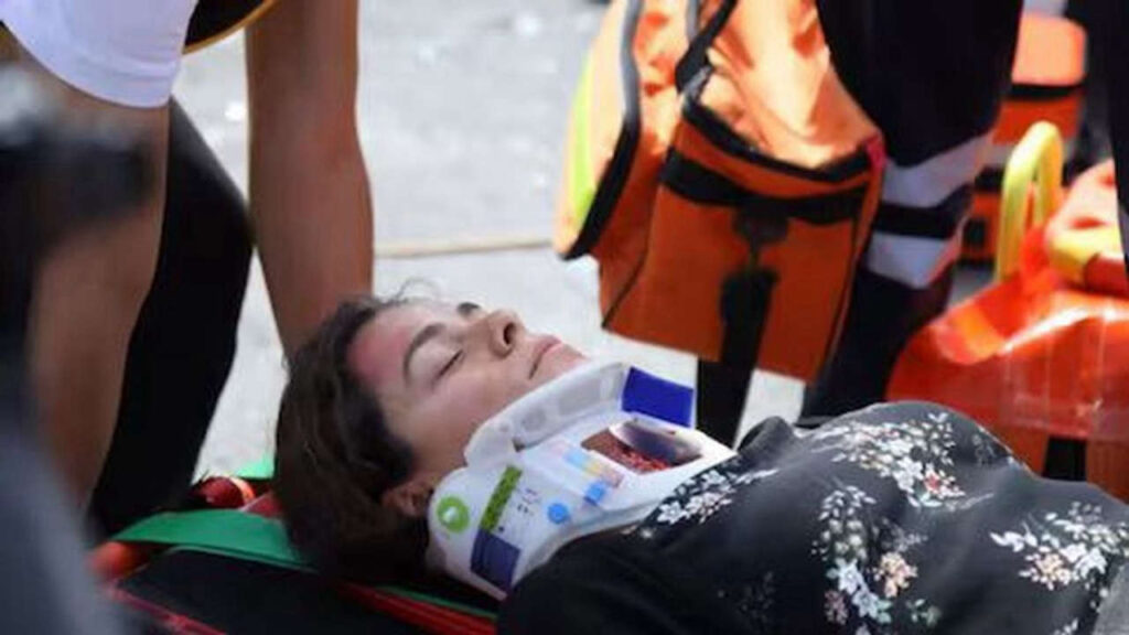 La forza di una donna, anticipazioni turche: Auto contro rimorchio, tragedia in corsa per Bahar, Sarp e Hatice. Solo Arif si salva