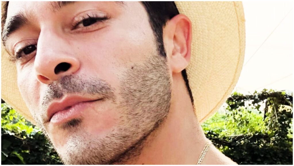 Scopri il Fascino di Burak Deniz: Tutto su Mahir in Racconto di una Notte
